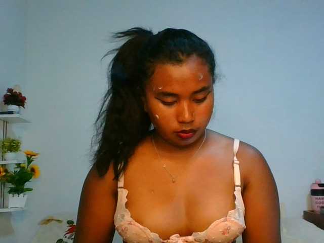Pauliemarie live cam on BongaCams
