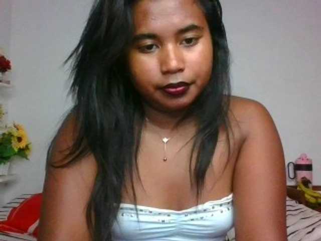 Pauliemarie live cam on BongaCams
