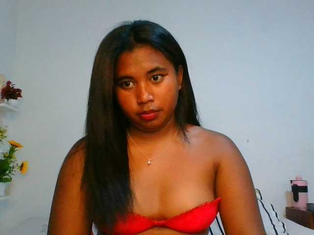 Pauliemarie live cam on BongaCams