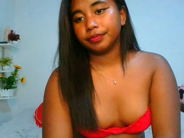 Pauliemarie live cam on BongaCams