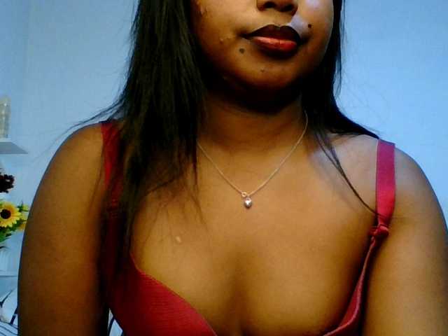 Pauliemarie live cam on BongaCams