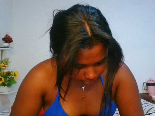 Pauliemarie live cam on BongaCams