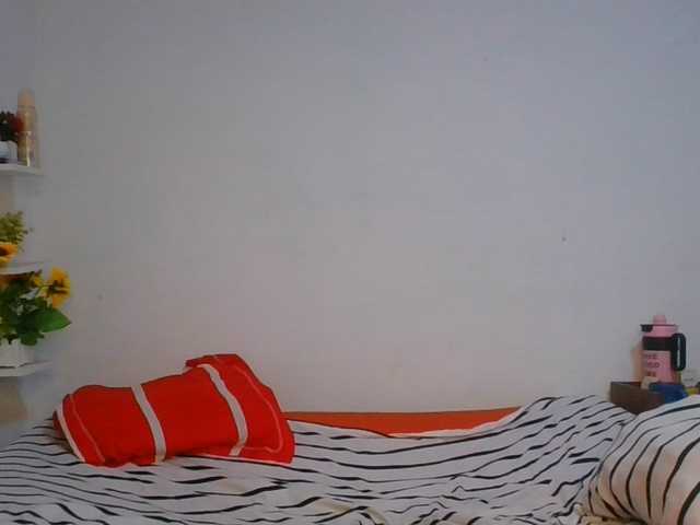 Pauliemarie live cam on BongaCams