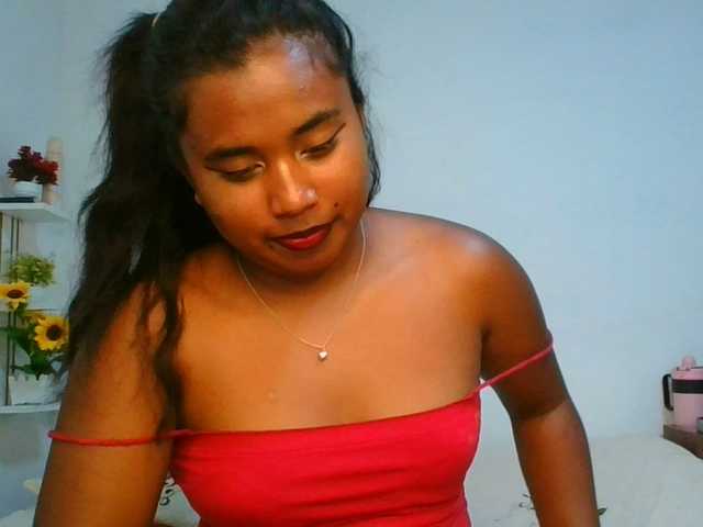 Pauliemarie live cam on BongaCams