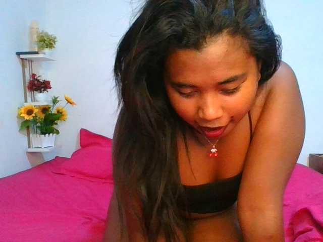 Pauliemarie live cam preview