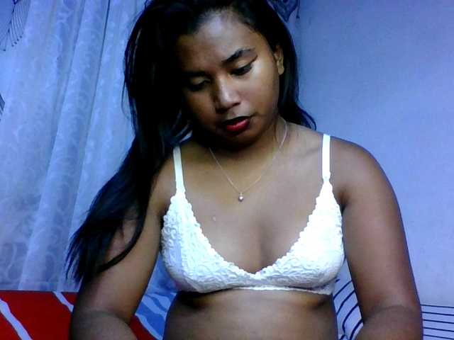 Pauliemarie live cam on BongaCams
