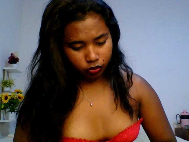 Pauliemarie live cam on BongaCams