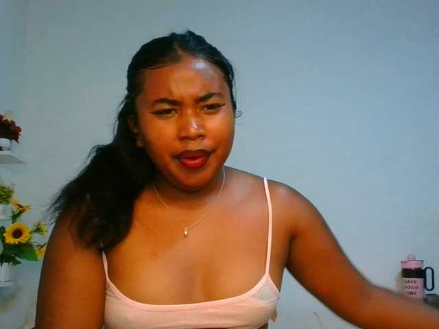 Pauliemarie live cam on BongaCams
