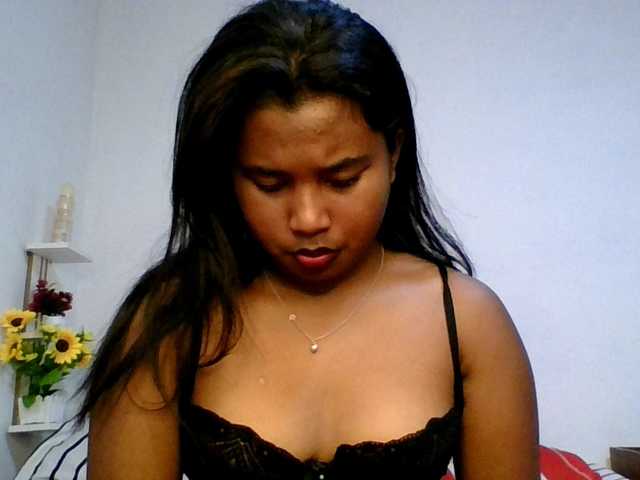 Pauliemarie live cam on BongaCams