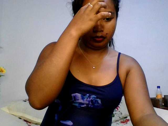 Pauliemarie live cam on BongaCams