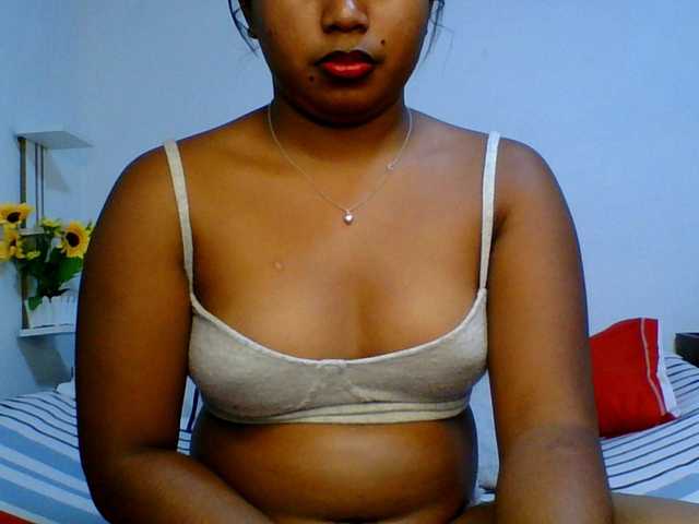 Pauliemarie live cam on BongaCams