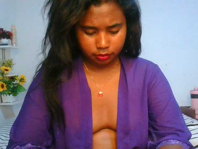 Pauliemarie live cam on BongaCams