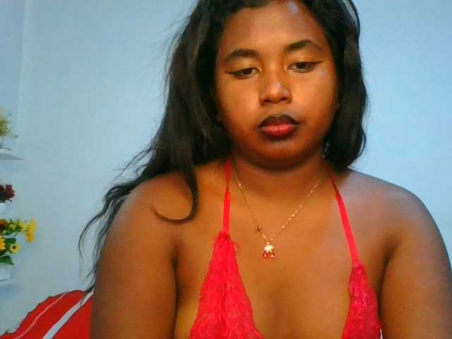 Pauliemarie live cam on BongaCams