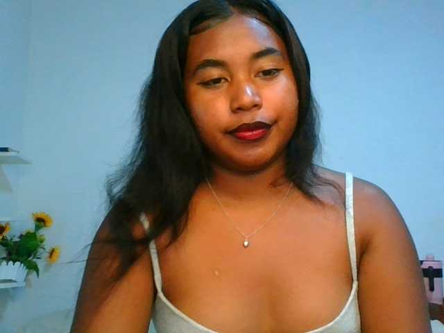 Pauliemarie live cam on BongaCams