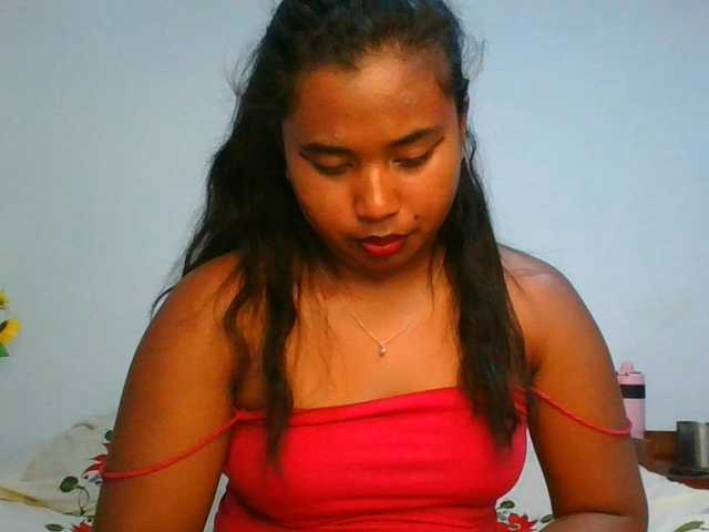 Pauliemarie live cam on BongaCams