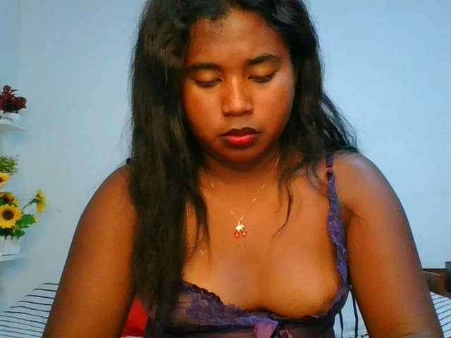 Pauliemarie live cam on BongaCams