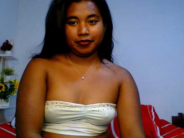 Pauliemarie live cam on BongaCams