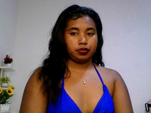 Pauliemarie live cam on BongaCams