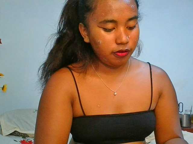 Pauliemarie live cam on BongaCams
