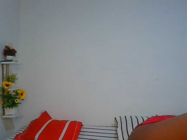 Pauliemarie live cam on BongaCams