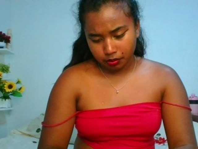 Pauliemarie live cam on BongaCams