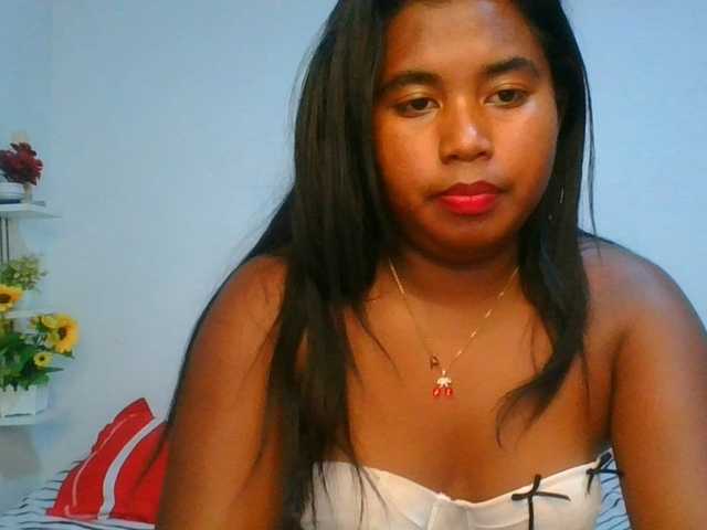 Pauliemarie live cam on BongaCams