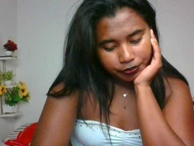 Pauliemarie live cam on BongaCams