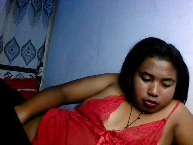 Pauliemarie's BongaCams show and profile