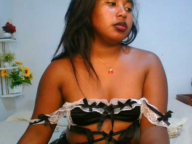 Pauliemarie live cam on BongaCams