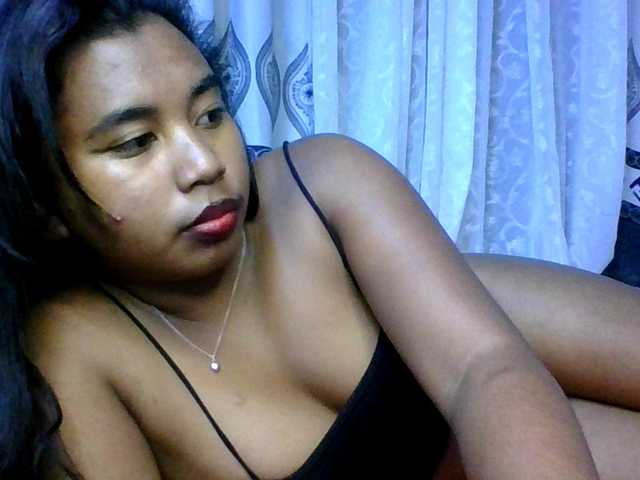 Pauliemarie live cam on BongaCams