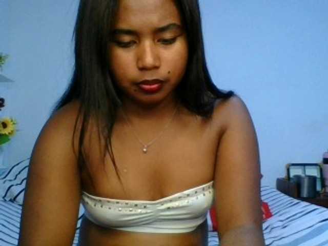 Pauliemarie live cam on BongaCams