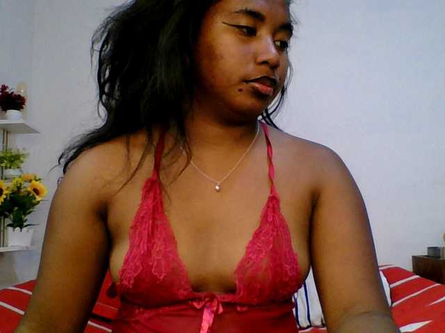 Pauliemarie live cam on BongaCams