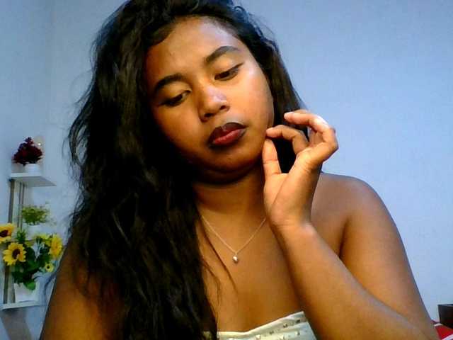 Pauliemarie live cam on BongaCams