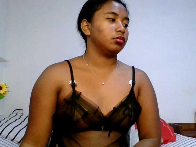 Pauliemarie live cam on BongaCams