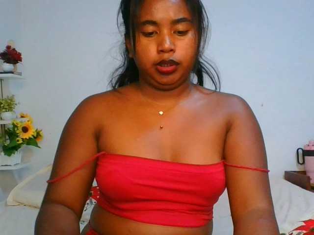 Pauliemarie live cam on BongaCams