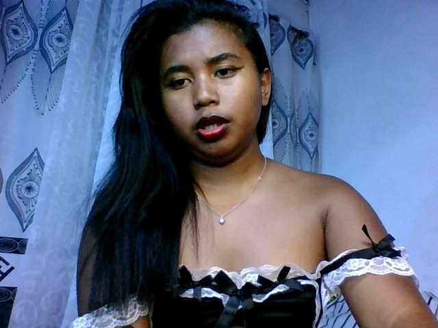 Pauliemarie live cam on BongaCams