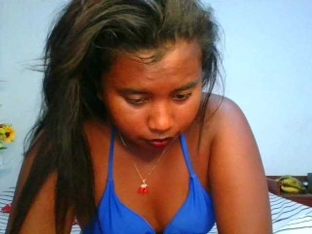 Pauliemarie live cam on BongaCams