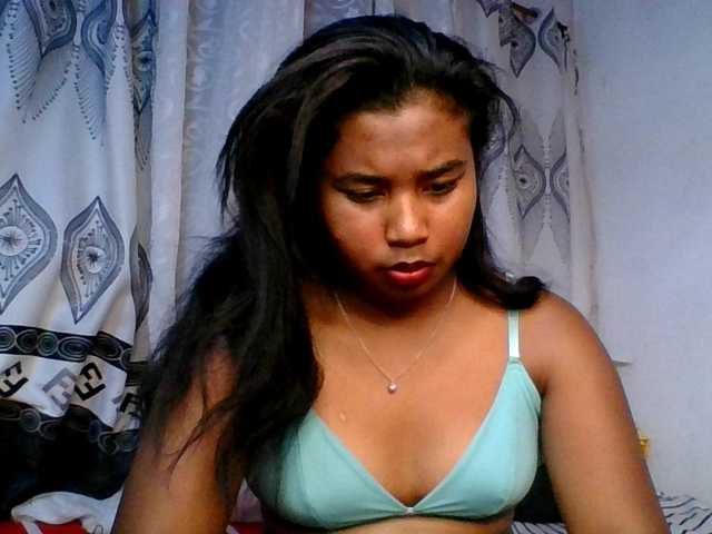 Pauliemarie live cam on BongaCams