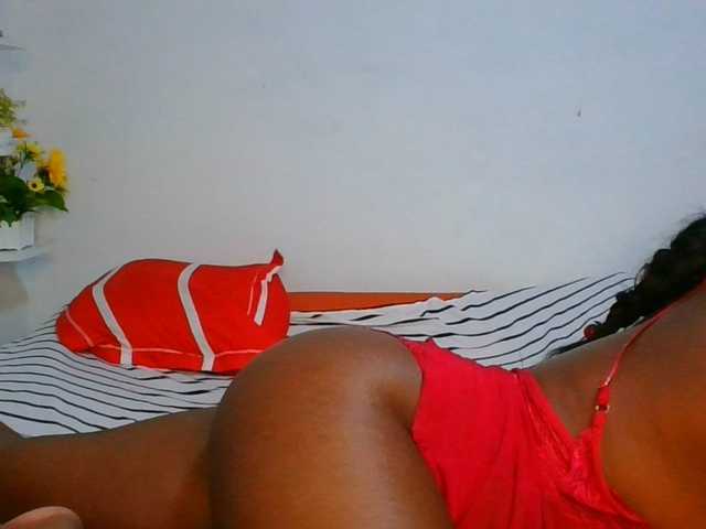 Pauliemarie live cam on BongaCams