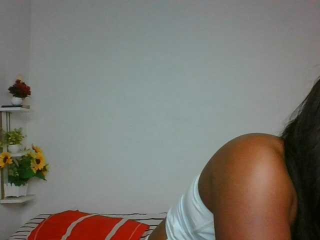 Pauliemarie live cam on BongaCams