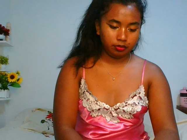 Pauliemarie live cam on BongaCams