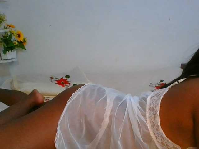 Pauliemarie live cam on BongaCams
