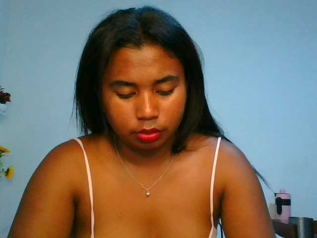 Pauliemarie live cam on BongaCams