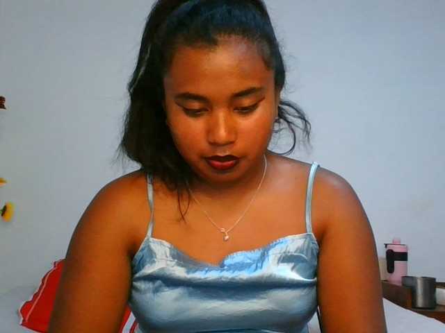 Pauliemarie live cam on BongaCams