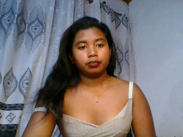 Pauliemarie live cam on BongaCams