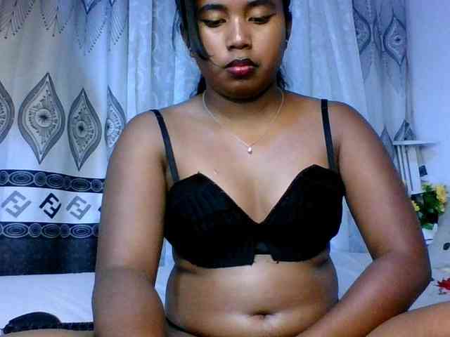 Pauliemarie Live Webcam on BongaCams
