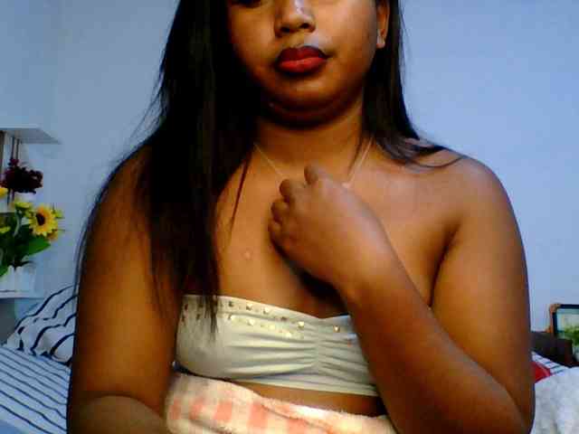 Pauliemarie's cam show statistics and live stream