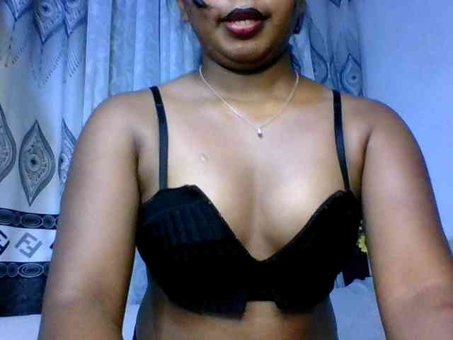 Pauliemarie Live Webcam on BongaCams