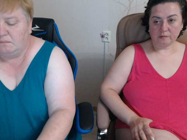 XMollyJaneEX live cam on BongaCams