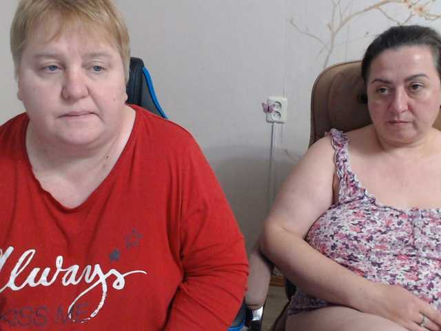XMollyJaneEX live cam on BongaCams